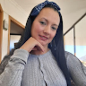 Meet your Posher, Janeth